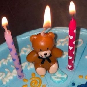 Meet your Posher, Estella